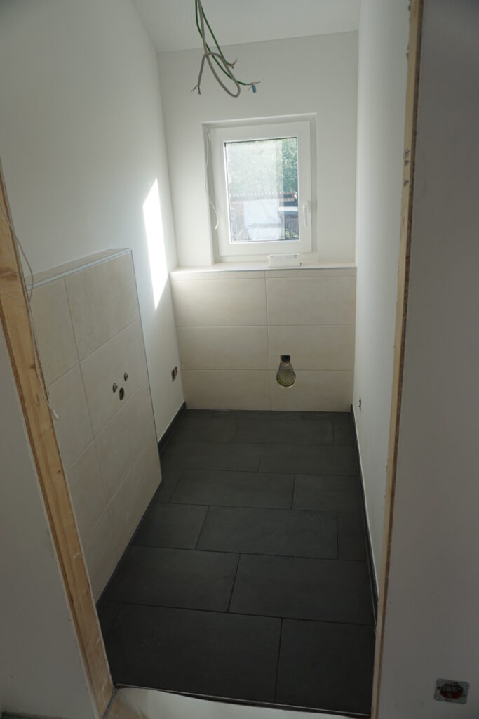 milkmaid's tweet photo. Wir haben einen neuen Beitrag auf Peter und Franzi bauen ein LUXHAUS - Fliesen: https://t.co/TnKdD24CMj https://t.co/vQhUUjgjHv