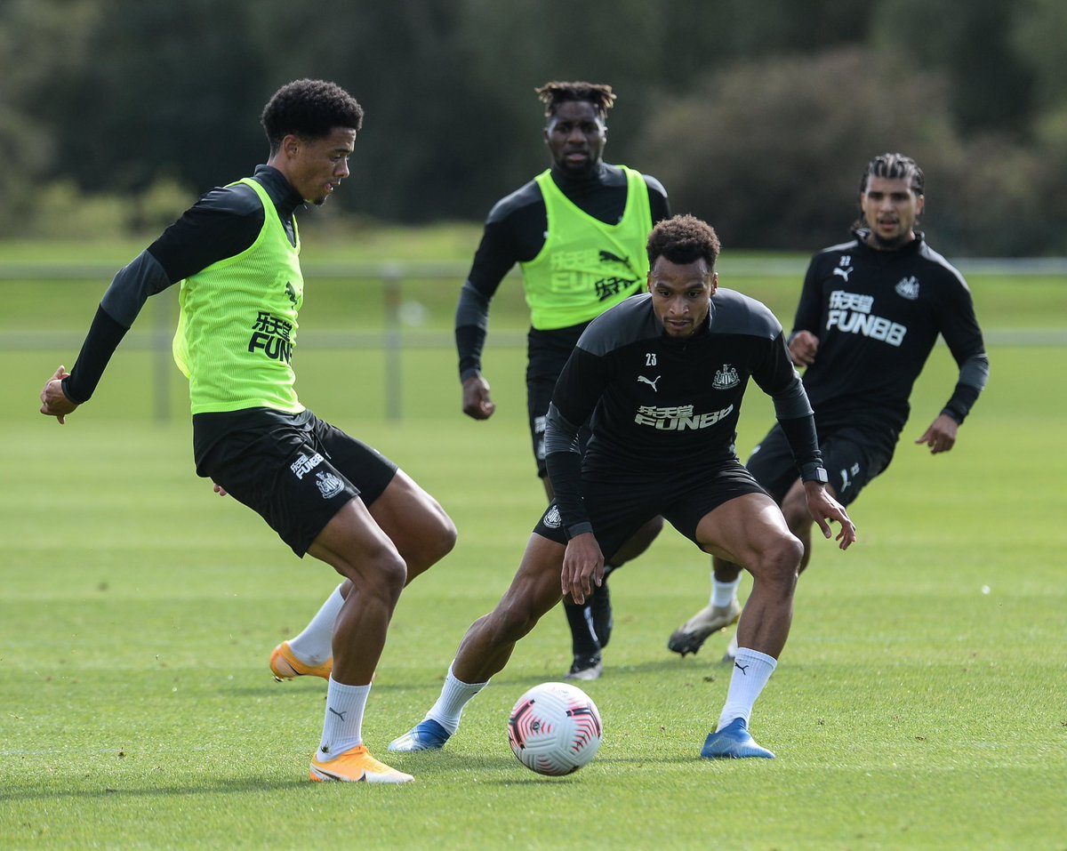 Jamal_lewis1's tweet photo. Training prep ⚽️ who’s excited for opening weekend 🙋🏾‍♂️ https://t.co/73ZOSVkXoA