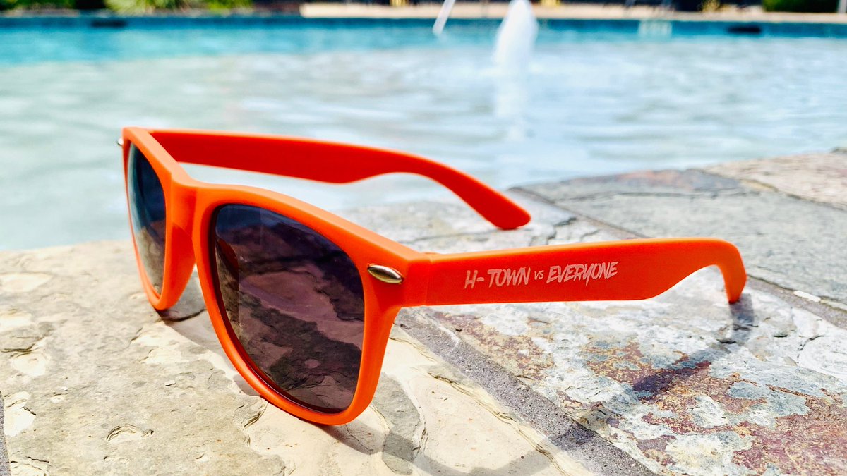 ApolloHOU's tweet photo. For every Houston W today

We’ll give away an “H-Town vs Everyone” Orange Tank Top and Sunglasses to someone that RT’s this tweet 🤘

Must be following to be eligible 

#Onemission #ForTheH  #WeAreTexans https://t.co/mj1ZtFnQcI