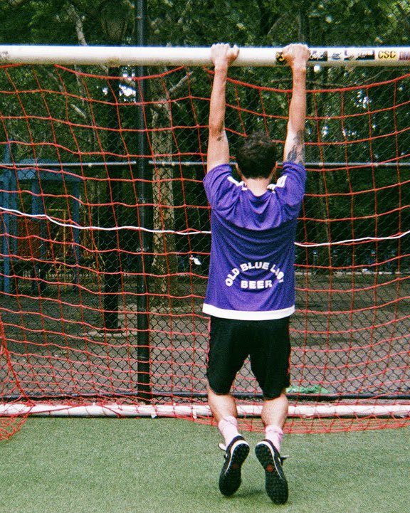 cscnyc's tweet photo. 🍻⚽️🍻 #35MM #TBT #CSCArchiveDig 🟠⚽️🟣 https://t.co/7Tipkmn5AV