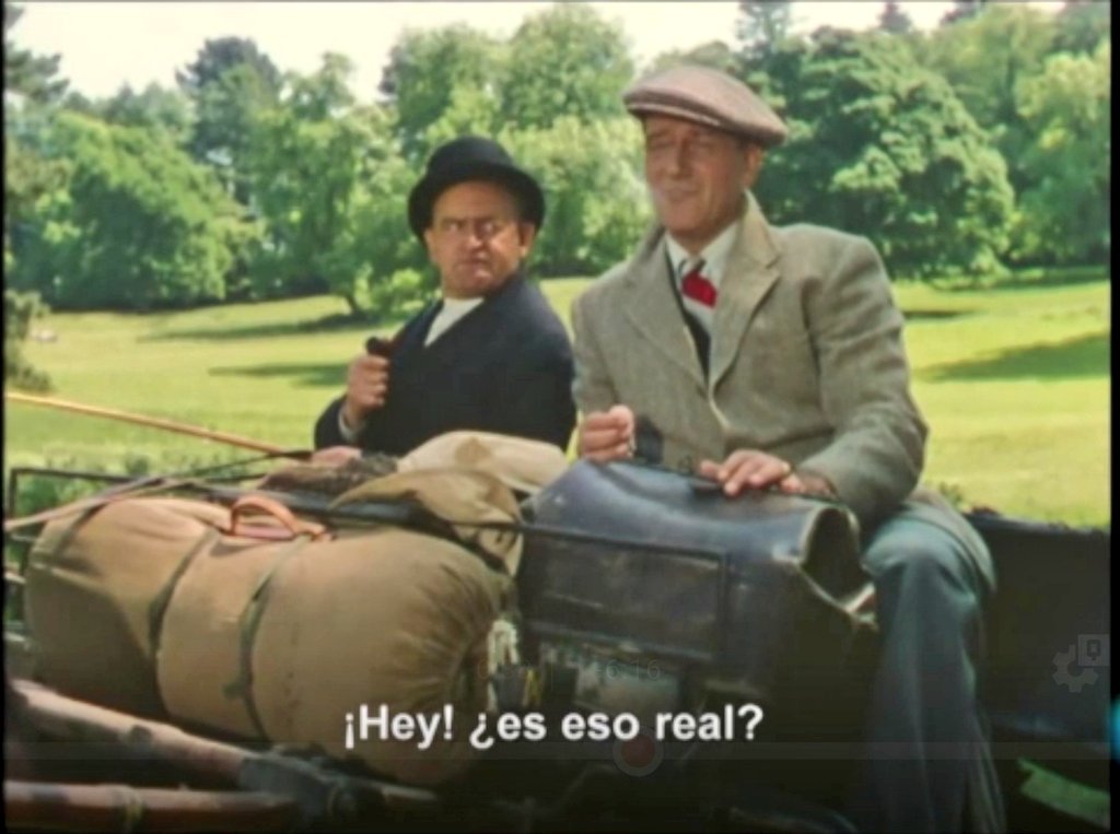 Eva91395421's tweet photo. @fordianos @llencias Sus miradas fueron un flechazo 💘 #Thequietman #MaureenOhara #JhonWayne 😍♥️ https://t.co/XNFBd4TW7T