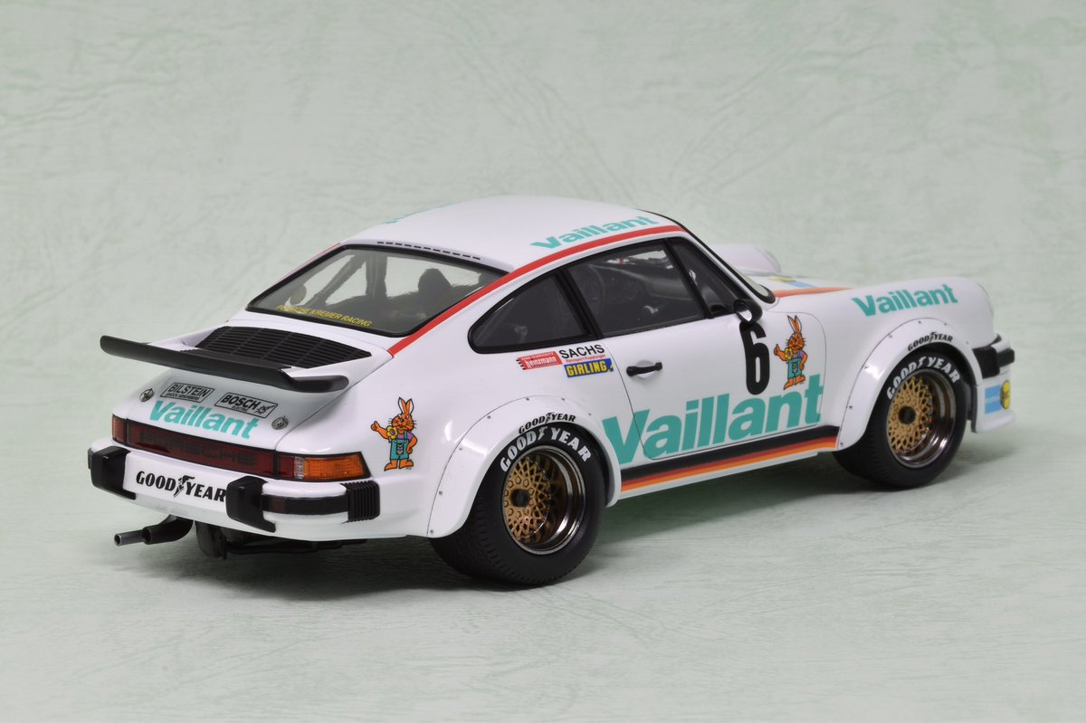 kappakoji2017's tweet photo. #911の日
934だけど
#Revell
#Vailant
#934RSR https://t.co/6wEM4nkWHI