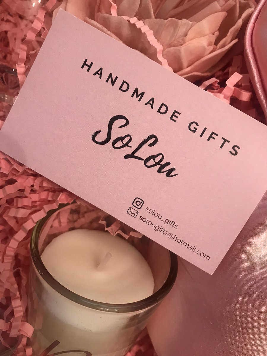 MsNiamhBrady's tweet photo. Came home to this beautiful gift from my sister. Absolutely blown away by it! Then to be told it was created by same sister &amp; she’s set up her own business 🥰 So proud! https://t.co/iTktodK6U1 Insta: @solou_gifts #ProposalBoxes #PersonalisedGifts #weddings https://t.co/20iwIIAXs9