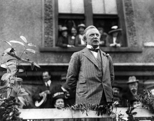 LloydGeorge170's tweet photo. #ClasesDeHistoriaParaTodos 
@profe_hernandez https://t.co/EvcIMvlJkv
