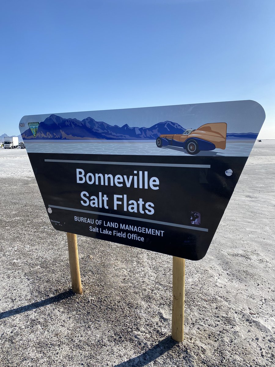 hockenberry52's tweet photo. Bonneville Salt Flats in Utah, home to multiple land speed records earning it the title.”The Fastest Place on Earth”. People come here to do one thing and one thing only, BREAK RECORDS. To my friends in education dealing with COVID keep breaking records...
#KeepBreakingRecords https://t.co/M5FuZ7JYuo
