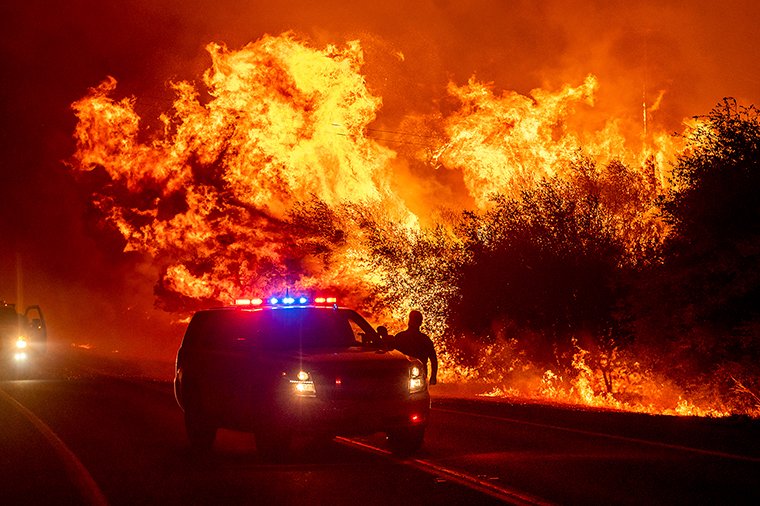 cnnbrk's tweet photo. More than 3.1 million acres have burned in California and 12 people have died as a result of the wildfires ravaging the state, according to the California Department of Forestry and Fire Protection https://t.co/u8mZlUrTms https://t.co/cPLJjBKWJ8