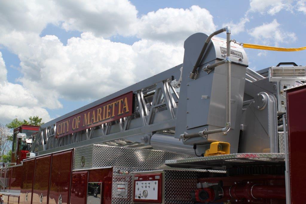 KMEFire's tweet photo. #TBT featuring the 2011 #TDA of the City of Marietta Fire Department, GA.
GSO #8140
#kmeworksforyou #confidenceateverystep #tillertime https://t.co/q221qthZeL
