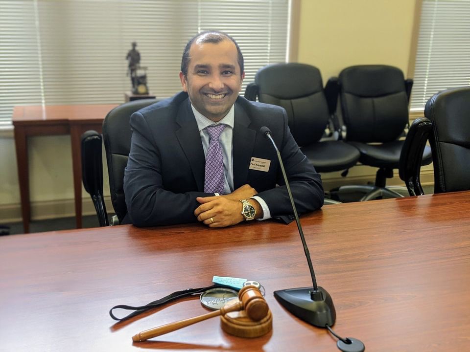 HamCountyLead's tweet photo. Darren Peterson, President of the Noblesville Common Council prepared an updated MOCK CITY COUNCIL for the HCLA Class of 2021. Big thanks to Mayor Paul and the HCLA City Council! #learnconnectlead #hcla2021 https://t.co/Clt33UJqUI