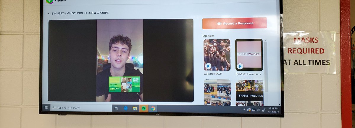 lieberrian's tweet image. This year our students used @Flipgrid to advertise the various extracurricular activities available at Syosset High School. Students in school can view these videos on our hallway monitors, or virtually through @Flipgrid. #flipgrid #FlipgridForAll #flipgridfever #syostrong