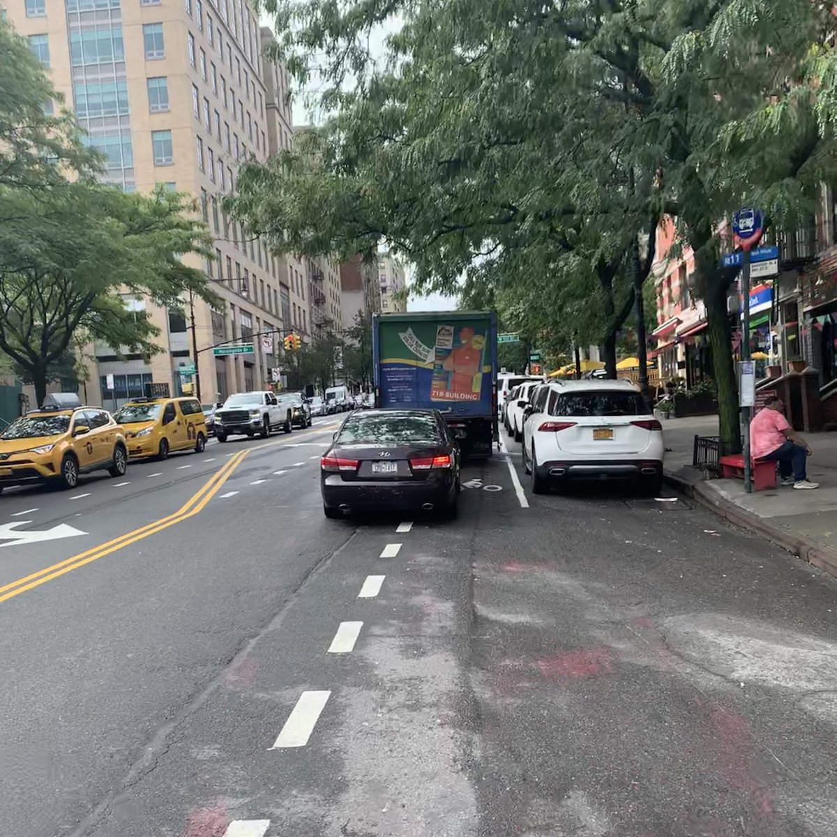 Sfoid's tweet image. New York really needs their own @steveWithaG to defend our bike lanes
