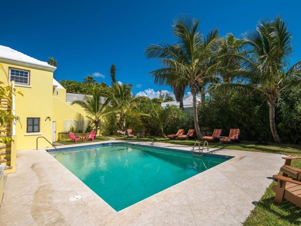 RentalSouthern's tweet photo. #Lovely, private enclosed #garden setting for your #enjoyment.
https://t.co/pFq5YSo3Q1 https://t.co/SlbXcniNgC