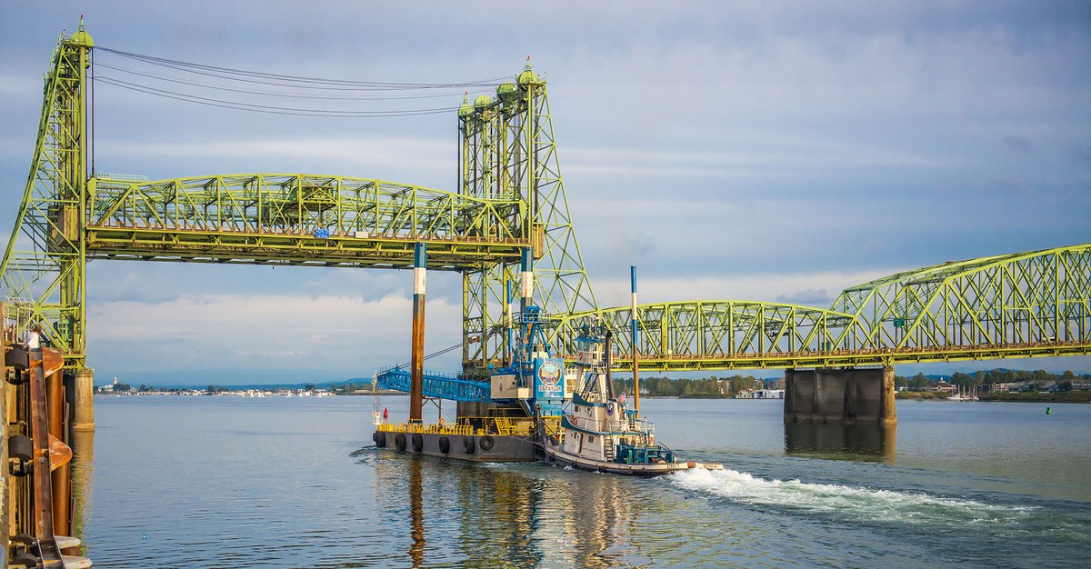 VancouverPDUSA's tweet image. Starting this Saturday the northbound span of the #InterstateBridge will close from Sept.12–20. Heavy traffic, congestion and long delays are expected on I-5, I-205, I-84, SR 14 and local streets in north #PDX and #VanWA. Visit: l8r.it/3RdD @OregonDOT @WSDOT_SW