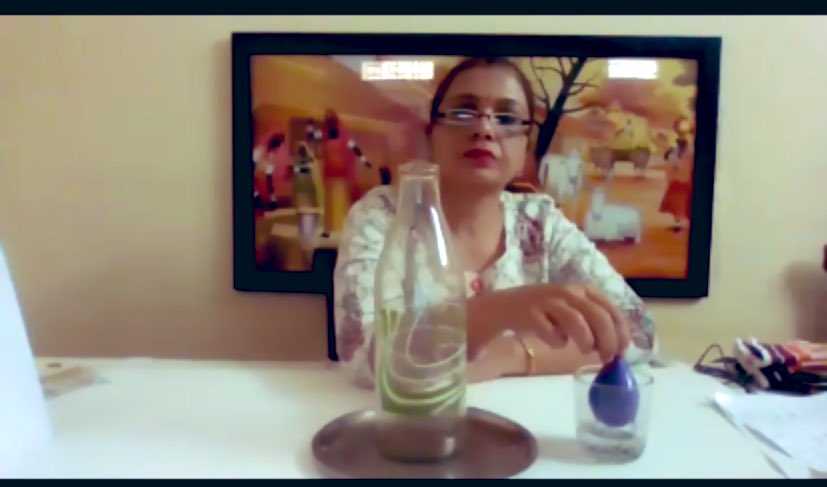 SumanRelan's tweet photo. #ScienceLearningCurve, an initiative by #ProudMentors of #DOE today successfully initiated a Live session 4 collaborating among themselves 2 explore the scientific approach which requires intelligence, imagination, and creativity.
#ScienceBeyondClassrooms
With
@Rajeshhappiness https://t.co/eUTJEEFpss