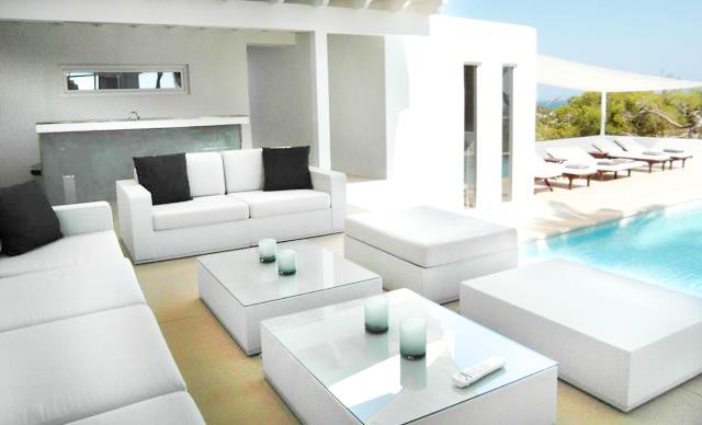 Ibizaislandvillas.com tweet media