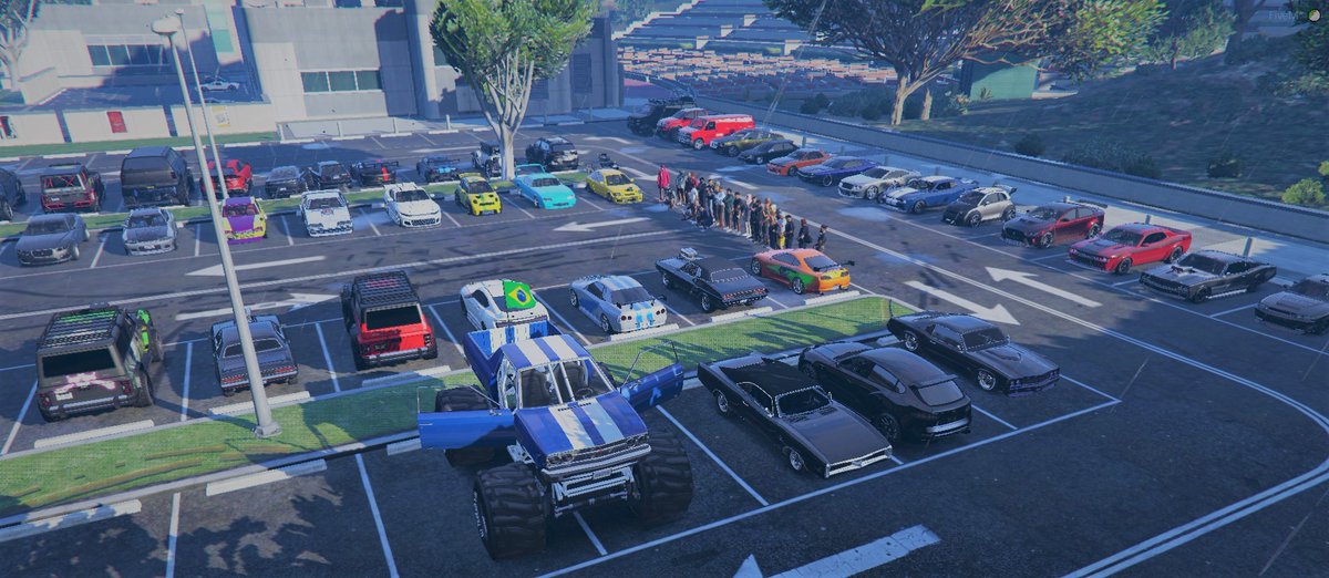 LosMystery's tweet photo. Salut à tous ! 
Encore un grand merci à tous pour le rassemblement d'hier soir ! Une communauté soudée et investie comme on les aime ! RDV Samedi soir pour un BIG EVENT !!! 
PS : il vous sera teasé demain ^^ 
#GTARP #LMRP #FIVEM https://t.co/qsT2vNNiiG