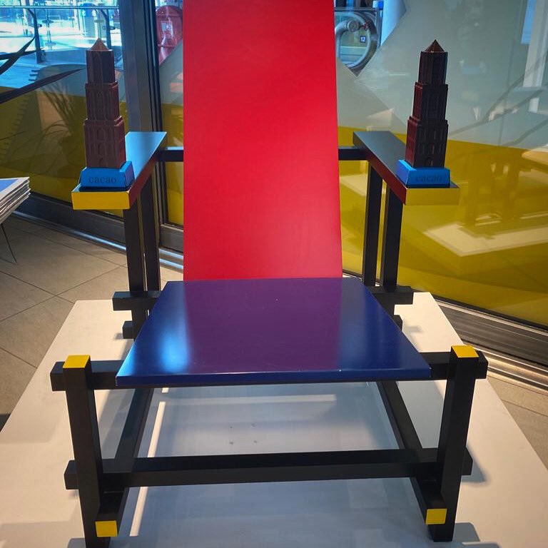 cacao_utrecht's tweet photo. Onze Domtorens staan in de popup store van @vvvutrecht op ns utrecht centraal!
#chocolade #cacaoutrecht #chocolate #domtoren #utreccht #visitutrecht #bezoekutrecht #vvvutrecht https://t.co/pwDWGDtCAc