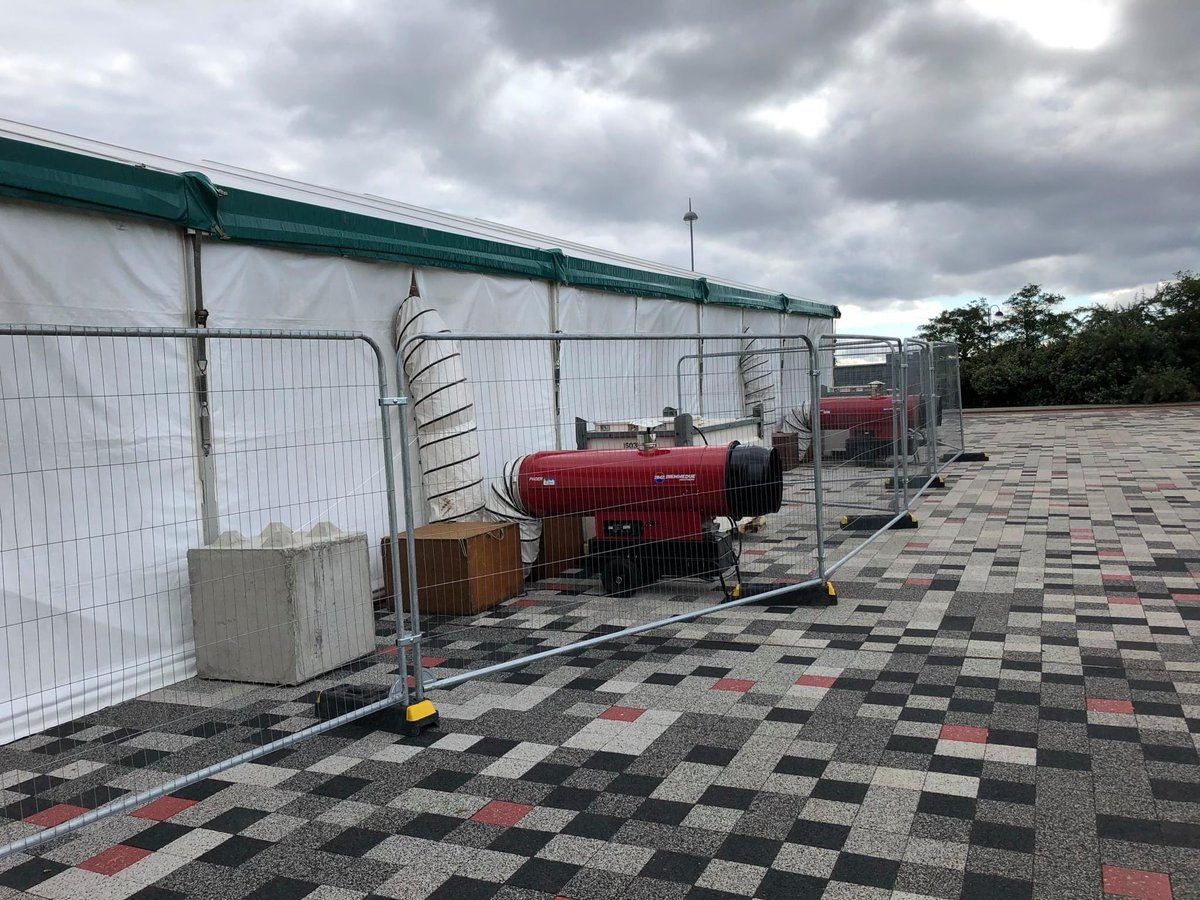 Another day....another social distancing marquee! 
This marquee will be used by Middlesbrough College for the next 4 months giving extra space for student social distancing.  
#temporarystructures #marqueehire #socialdistancing #COVID19 #eventprofs #largemarquee