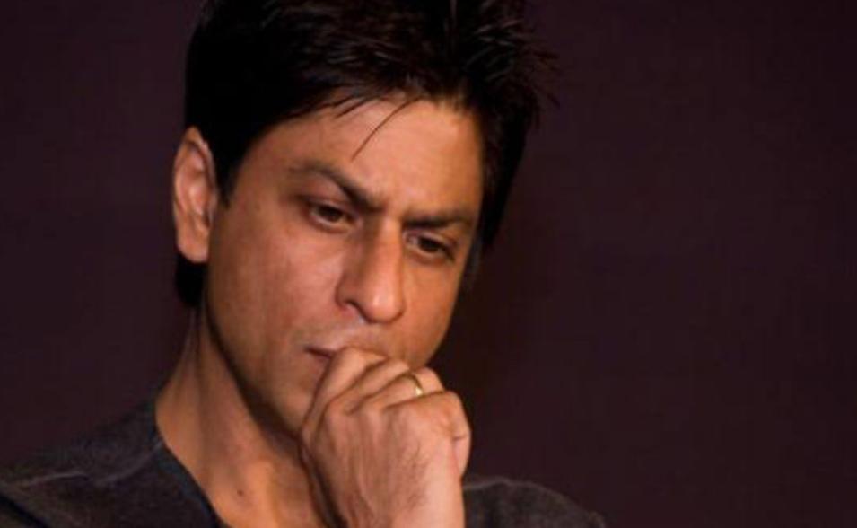 rktt0R's tweet photo. शाहरुख खान का मन्नत भी अवैध है जिसके लिए कई नोटिस दिए जा चुके है.. उस पर बुलडोजर कब चलेगा..??
पूछता है भारत ✍️😠 https://t.co/qoQvwaEqML
