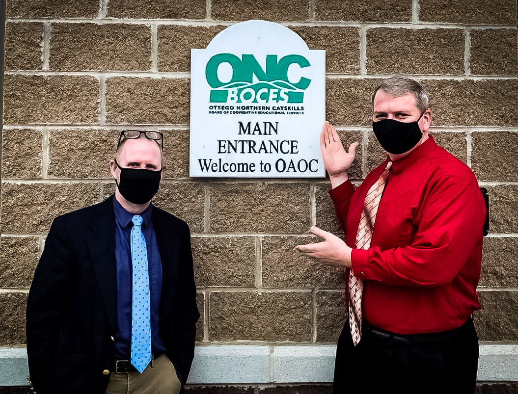 ONCBOCES's tweet photo. @CrystalLTrask welcomed students to NCOC this morning & @MrDeMars_OAOC & @MrStevens_OAOC are eager to have students back at OAOC when the time comes.
This year will have challenges but we will be #Different #Stronger #Better
#ONCBOCES #BOCESproud #NCOC #OAOC https://t.co/xGf2FVKao1