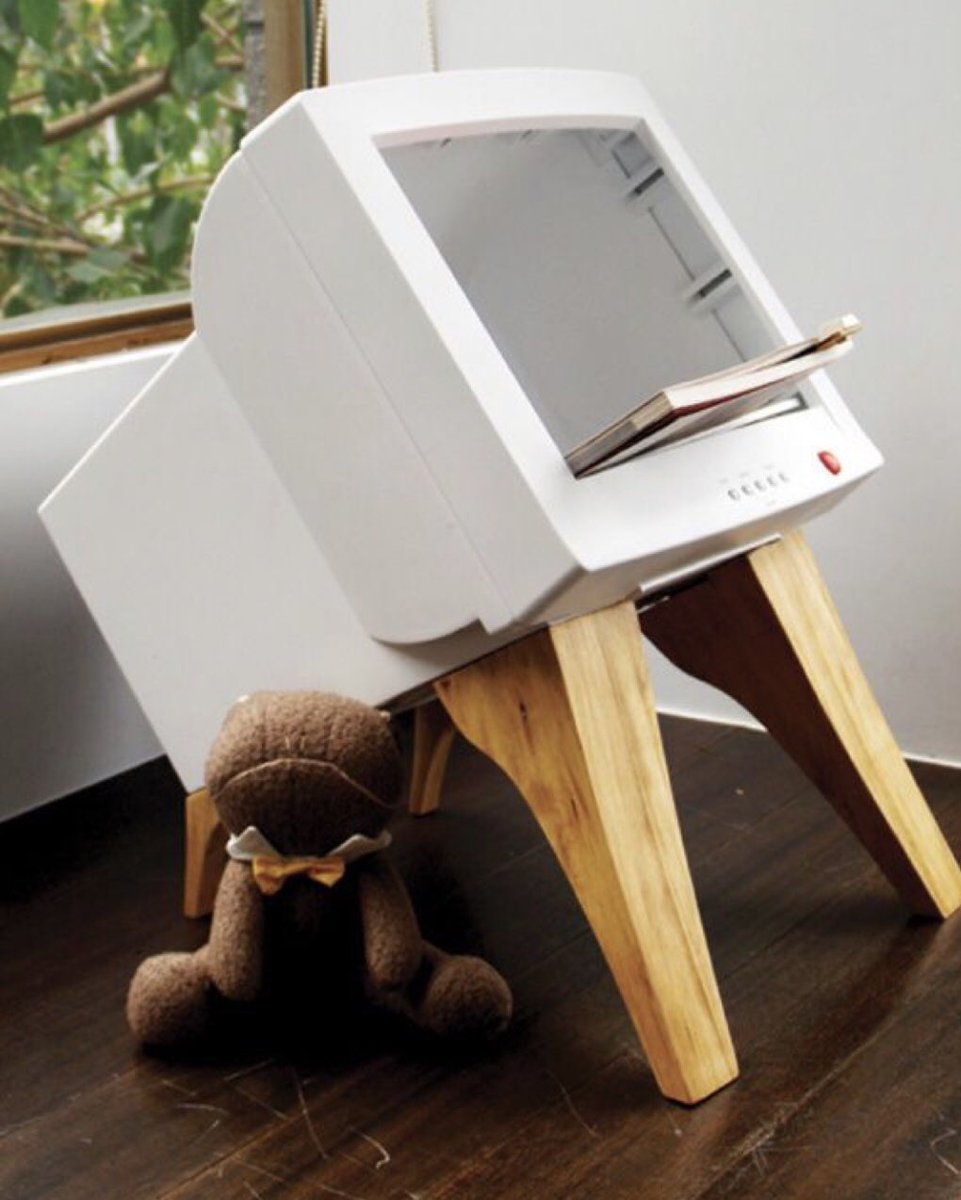 Nostalgia Pop tweet media