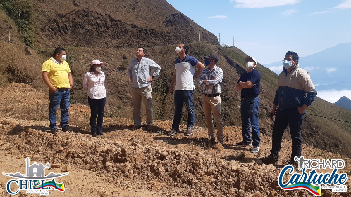 Bajo la gestión de alcalde y el compromiso del prefecto <a href="/ClementeBravoR/">Clemente Bravo</a> se ve más cerca el recapeo de la via #Quera-#Porotillo -#Chilla

Hoy,el director de la Secr. de Estudios y Proyectos de la <a href="/PrefecturaElOro/">Prefectura El Oro</a> junto a  autoridades y funcionarios realizaron una evaluación de vía