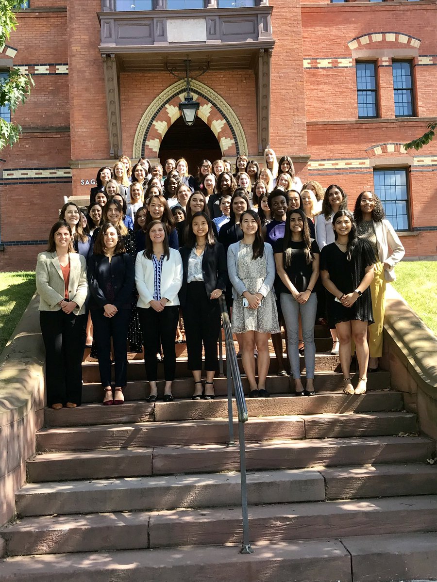 HannChelsea's tweet photo. Calling all women interested in pursuing an MBA degree and honing your leadership skills!

Join us for our virtual women’s hosting event, Johnson Women in Business (JWiB), October 2-3. 

Link to app: https://t.co/9zgz3AxU9k
#cornellmba #mba #WomeninBusiness @fortefoundation https://t.co/pWxhZkv8H3