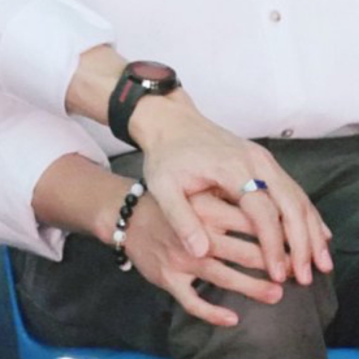 A thread of  #MewGulf holding hands Please feel free to add you favorite pictures as well   #MewGulf