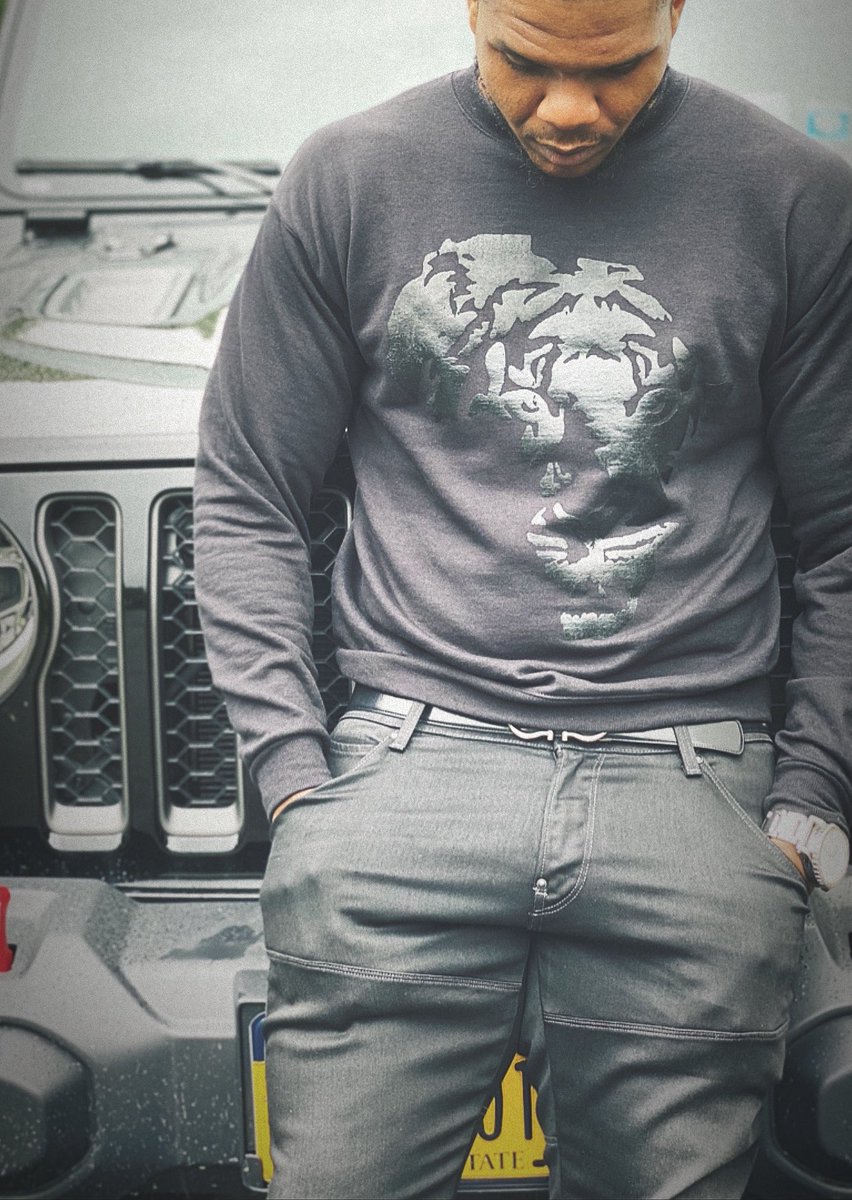 mayhem_muted's tweet image. Muted Mayhem sweater season 🚙💨 all black everything #ifyouknowyouknow #getintuned #supportblackbusinesses