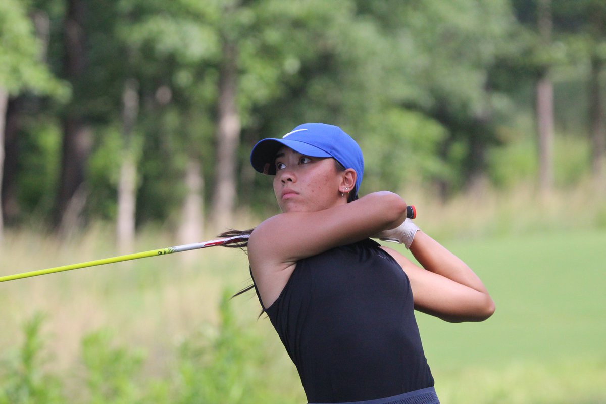 AJGAGolf's tweet photo. Walker &amp; Hoang (+1) earn medalist honors in the Girls Division at #CallawayJr https://t.co/WEUtxU04q4