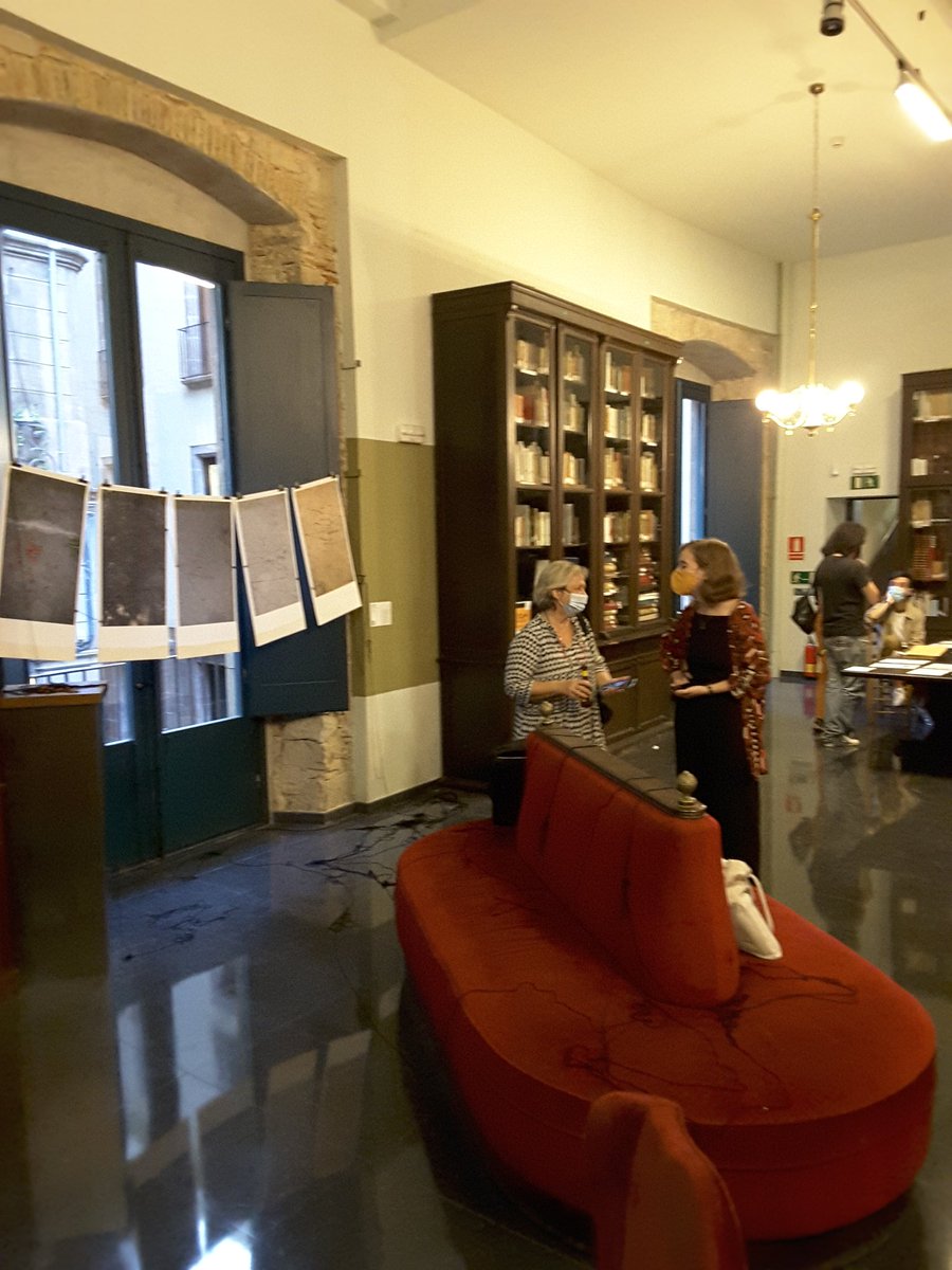 SantLluc's tweet photo. Avui hem inaugurat l'exposició "Jornades Post-MURAD", on els alumnes de l'escola @EinaBcn presenten els seus treballs de màster. Passa't per #santlluc i descobreix-los! 

#crea #experimenta #intercanvia #apren https://t.co/6eOupEnZAS