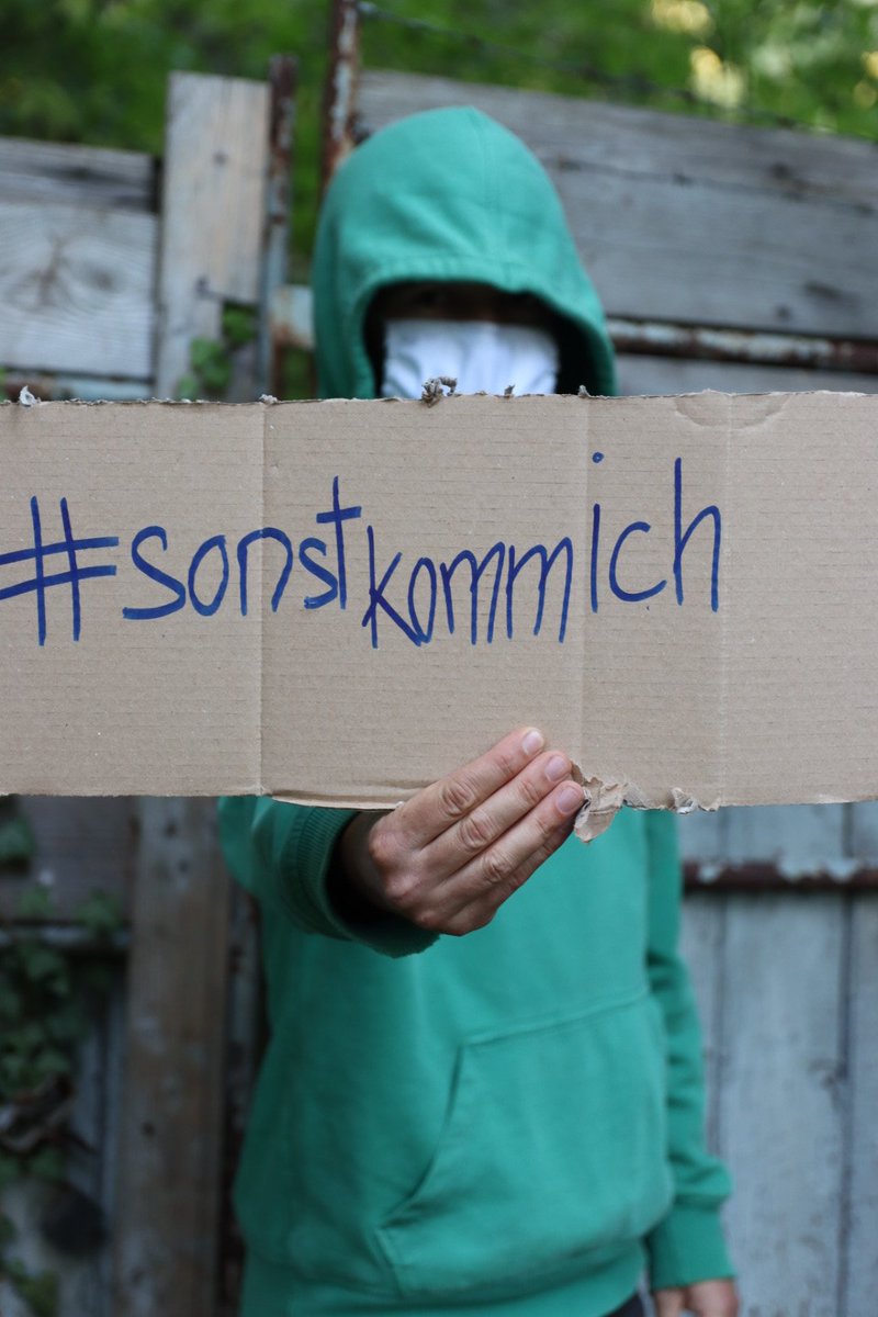 klimagruppe's tweet photo. Warum werden die großen Klima-Demos der letzten Jahre ignoriert und weiter gemacht wie bisher!? Es reicht! 

Es braucht eine sozial-ökologische Transformation unserer Gesellschaft und offene Grenzen! 

Der #DannenroederWald bleibt!
#SonstKommIch https://t.co/X28Bw1A1V8