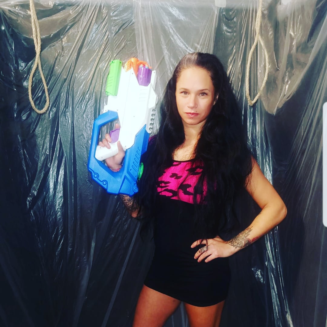 RavenJackxxx's tweet photo. New toys in the "kill" room 🤣😈💦 #whosplaying #wam #splosh #killroom #custard #mess #tarpsetup #splosher #wet #wetandmessy #mess #letsplay https://t.co/7zLtiz7S1k