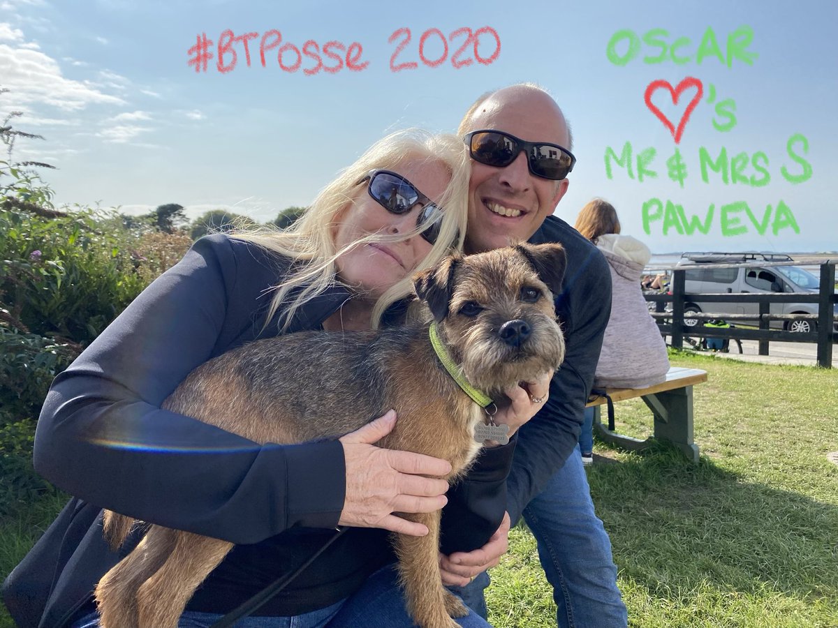 LimeOscar's tweet image. Aw pals . . . not as much as ours! ♥️ Yous woz just the tonic we needed! M just sad no hugs, but I couldn’t resist gettin me own cuddles in! We can’t do sand on account of M 🙄, but this is our digital equivalent! #TechBT #BTPosse #SkyWriting 😂🤗🐾