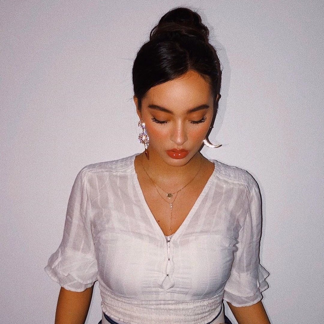 Faouzia as fluffy carpets : a thread  @faouzia 