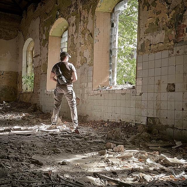 kiwidition_rus's tweet photo. С двух лет мне нравились осьминоги, монстры и заброшенные здания©Чайна Том Мьевиль
🏚
Однолямочный рюкзак Kiwidition® Muri City™. Здесь никто не живет...

#kiwidition #muricity #ontheway https://t.co/bSIAb0BgCt