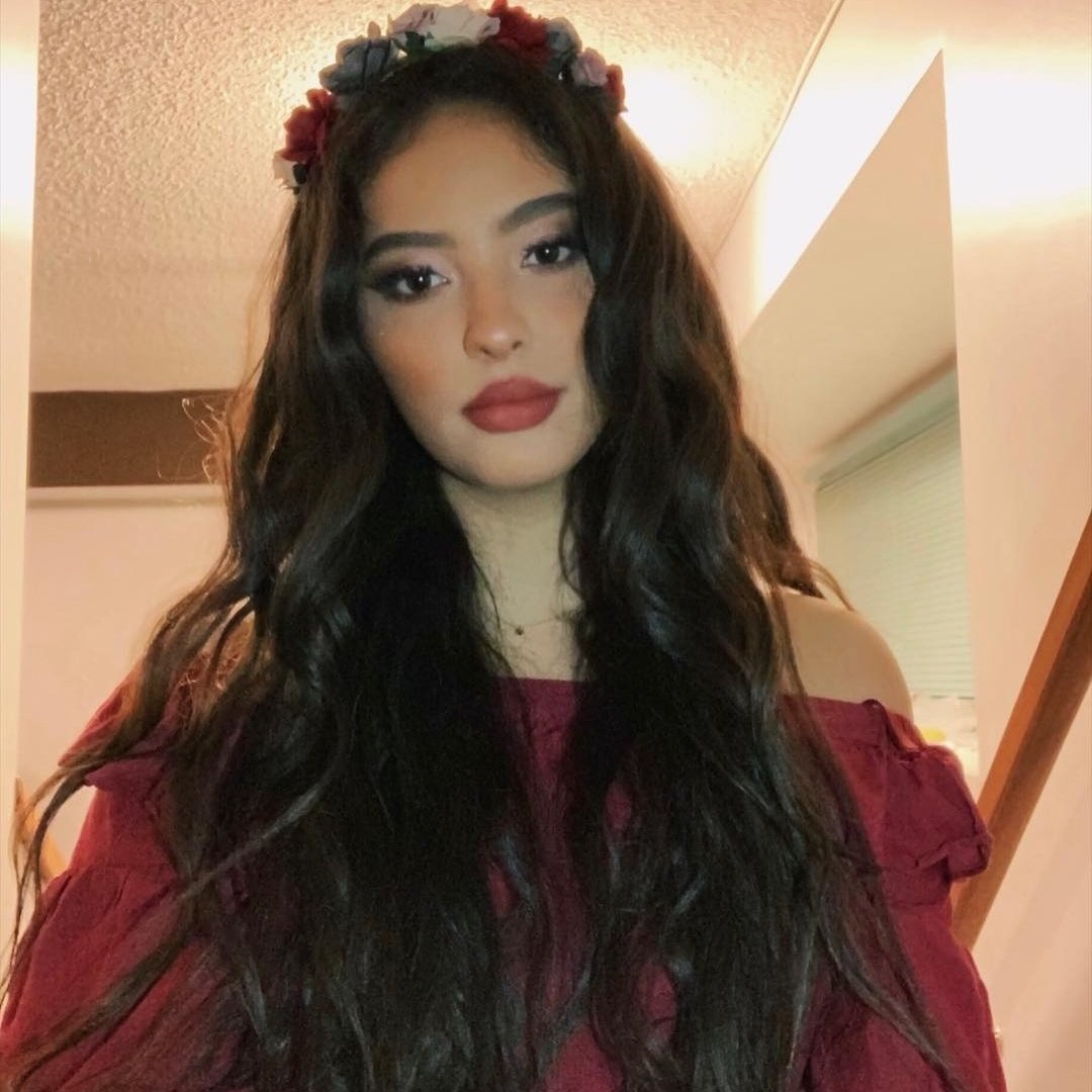 Faouzia as fluffy carpets : a thread  @faouzia 