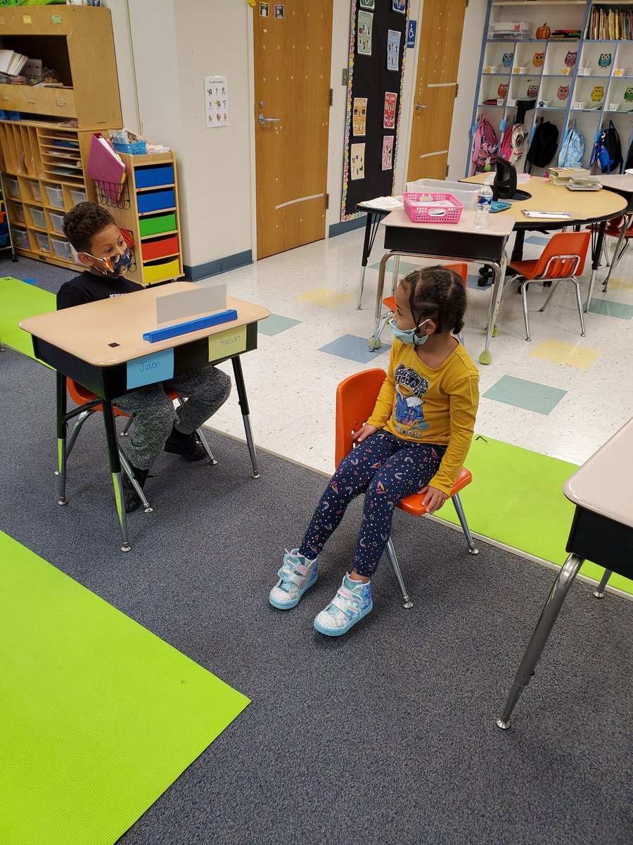 MorganeNicosia's tweet photo. @tracimillheim Day 1: Everyday I will post a picture from a day in the life of an educator. I will post without explanation &amp; I will nominate someone to take the challenge. That's 7 days, 7 pictures, 7 nominations. Today, I nominate @emily_piette https://t.co/CPDyqgKfBx