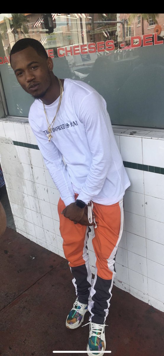 We was in Miami fresh off the plane n this you was still SMOOVE🤍🕊 Damn kid you fucked us up w/ this one right here 🥺💔 I love you baby boy🤞🏽