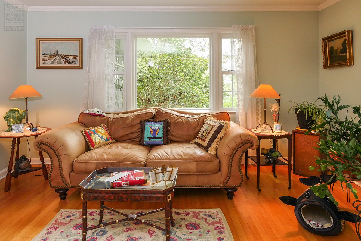 RBANewJersey's tweet photo. Fabulous #livingroom with wonderful new #window combination we installed 

#livingroomwindow #windowcombination #picturewindow #doublehungwindows #windowcompany #homewindows #customwindow #largewindow #newwindow #homeimprovement #contractor #remodeling #newjersey #statenisland https://t.co/pKkcITCmAt