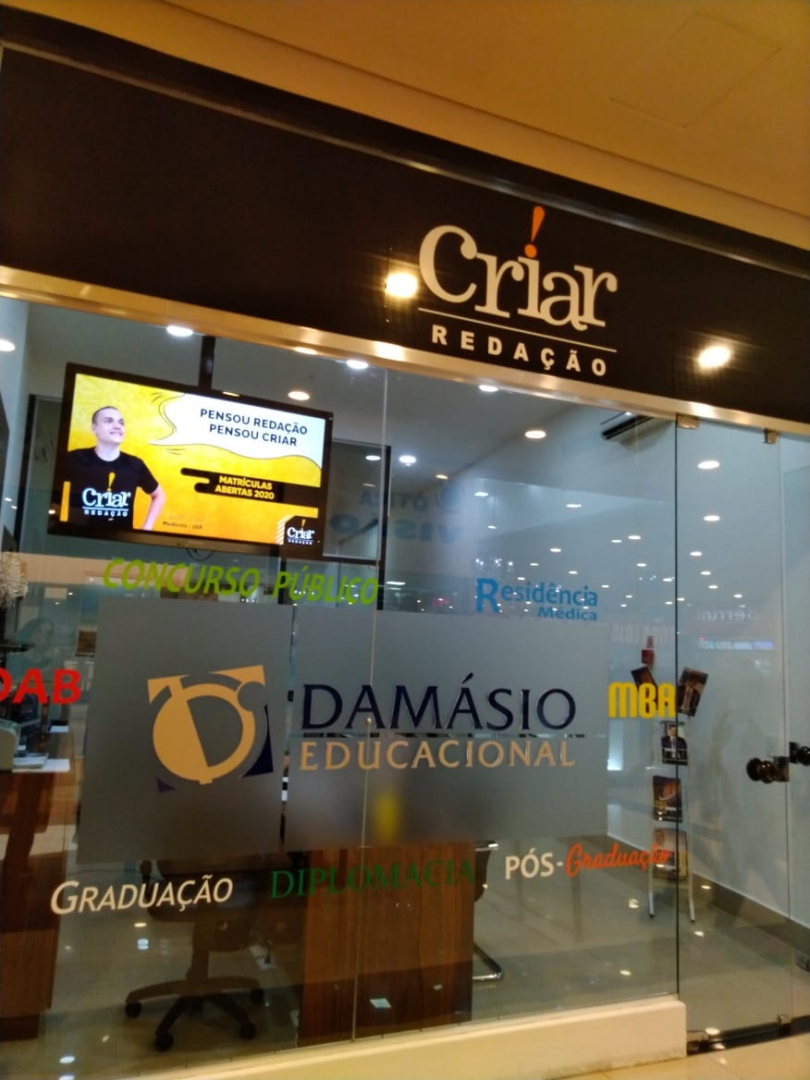 RedacaoCriar's tweet photo. Hoje é dia de #TBT
Está com saudade da sala de aula?
Nós estamos!!
#whatsapp: (18) 997547724
#redaçãodecidevestibular #CriarRedaçãoAraçatuba #redaçãodecidevestibular #Enem #Unesp #Vunesp #Fuvest #Mackenzie #Ibmec #ITA #famema #fameca #famerp https://t.co/rBYZ4UvZ8b