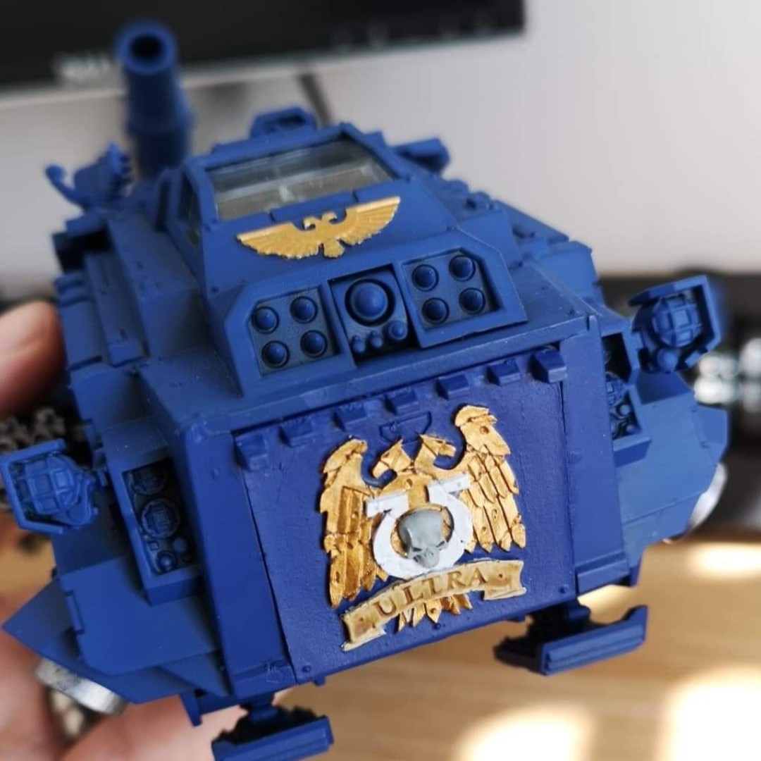 Warhammer_Rose 'The business end of my Kitbashed Thunderhawk, Representing the 2nd Company!'

 #warhammer40k #paintingwarhammer #spacemarine  #paintinggamesworkshop #warhammercommunity #9thedition #new40k