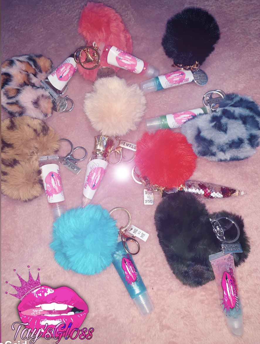 TayBeautyCo_'s tweet photo. Launching these beautiful new products tomorrow!! 
Our New Glosses &amp;
Motivational Keychains ✨ 
YESS we sell lashes now 🥰
Will all be updated on the website 😇 https://t.co/mHqz7QwAv5