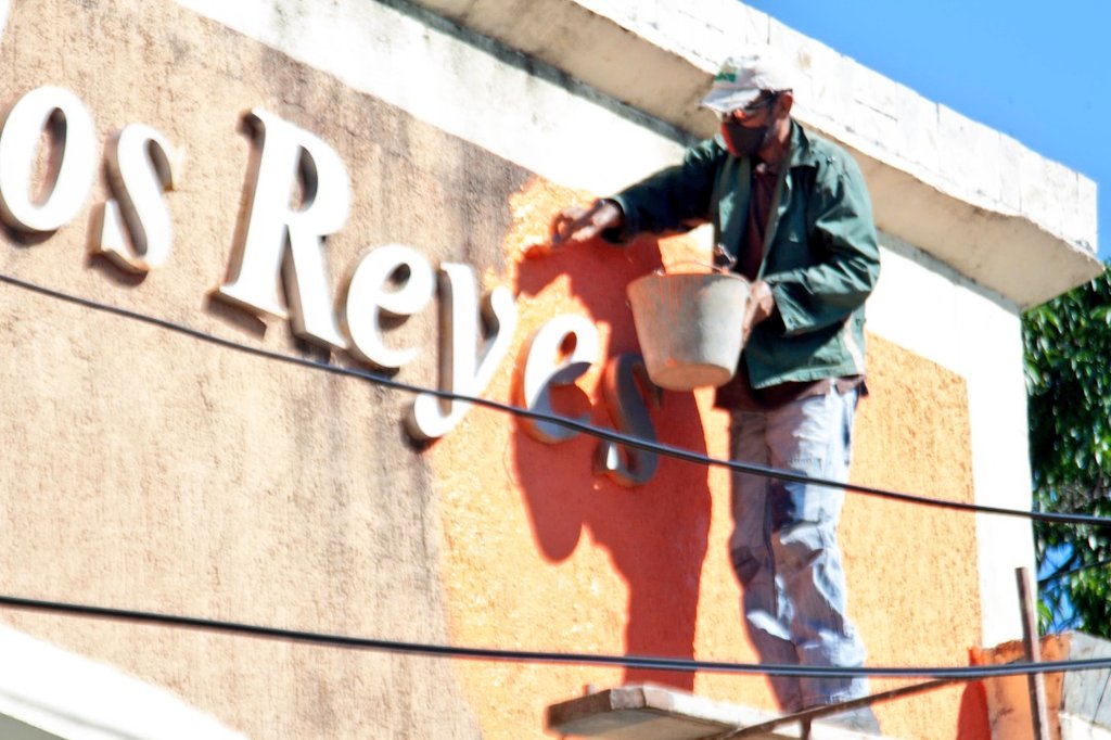 FelixR_JPSUV's tweet photo. La 2da. Entrada de nuestro Municipio, también está siendo rehabilitada, gracias al apoyo de nuestro Gob.@MarcoTorresPSUV y el excelente trabajo en equipo de nuestros trabajadores y trabajadoras, que a diario manifiestan su amor y gratitud por nuestro pueblo. 
#YoSoySanSebastian❤ https://t.co/aZ17nTYGnt