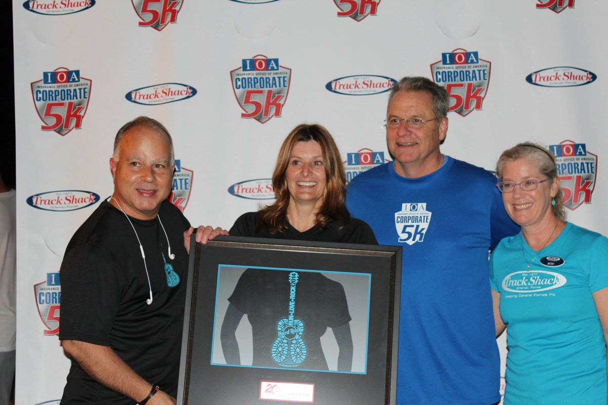 trackshack's tweet photo. #tbt to the 20th #IOACorporate5k!
- @HardRockOrlando had the Best T-shirt Design! 🎸
- 18,020 runners/walkers, 790 teams, 260 CEOs!🏃🏾♀️🚶
Who’s working on their company t-shirt for this year's 5k?
@IOAUSA @AdventHealthCFL @OrangeCoFL #RunWalkGive Run to https://t.co/hv4HAB8552 https://t.co/OoD1yDmdF0