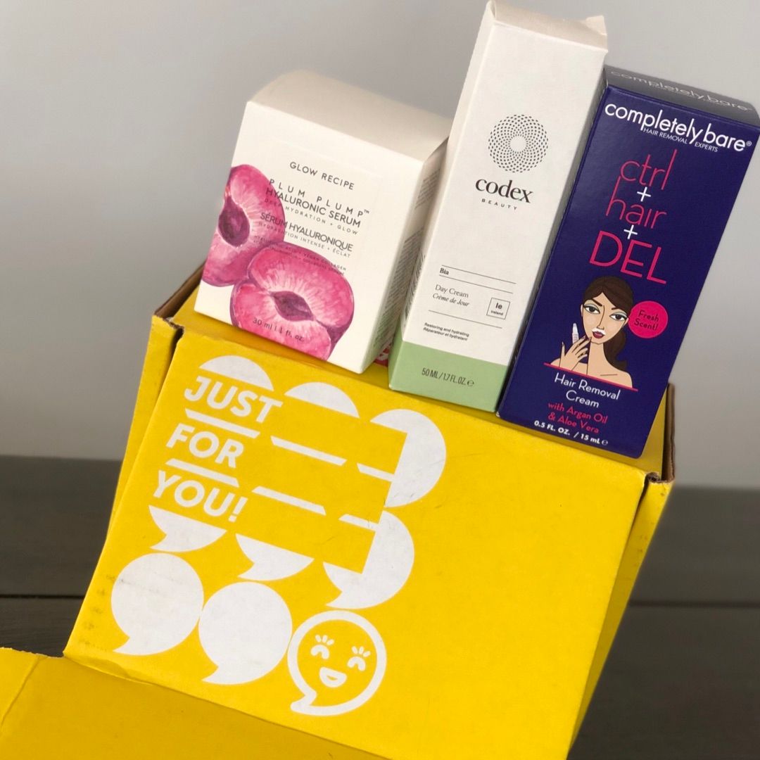 fatfatgonefit's tweet photo. So excited to try out my complimentary #PrepForFallVoxBox from @influenster 💖 Thanks @codexbeauty @glowrecipe @completeybare 🙌🏼 #influenster #nomostache #plumplump #mycodexbeauty https://t.co/N3rVAzpzRk https://t.co/mJP6hliwnQ