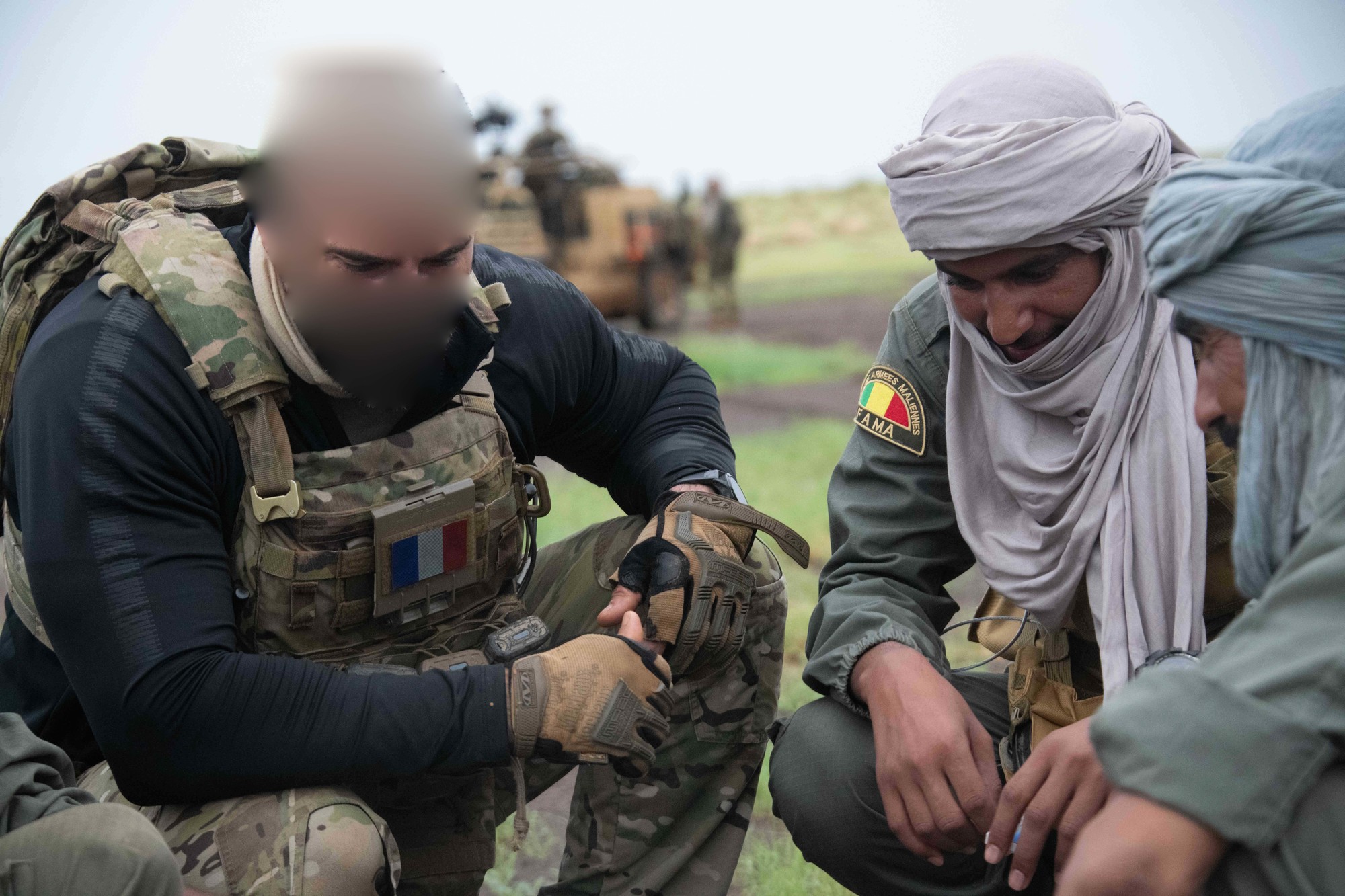 Ehkv-zrX0AA5AcM?format=jpg&name=large