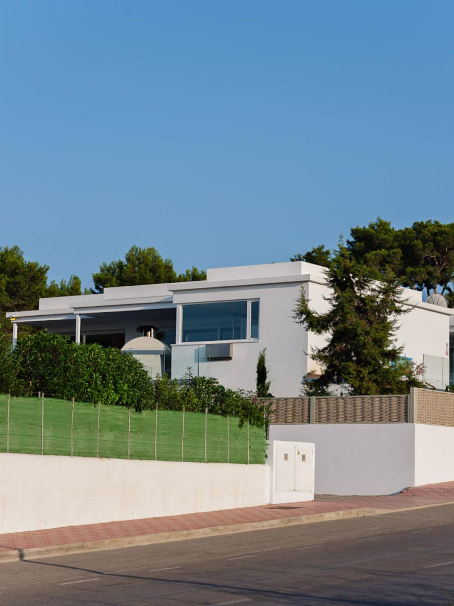 Ibizaislandvillas.com tweet media