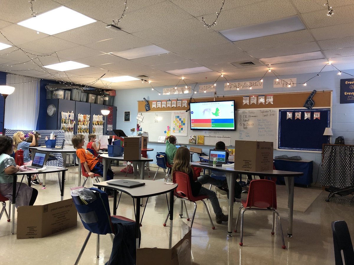 bracherbunch3's tweet photo. Playing Kahoot to brush up on our repeated addition skills for 2’s, 5’s, and 10’s! #CISReadySetReturn #CardinalPride #EngagedCardinals https://t.co/3SE4XtpY4n