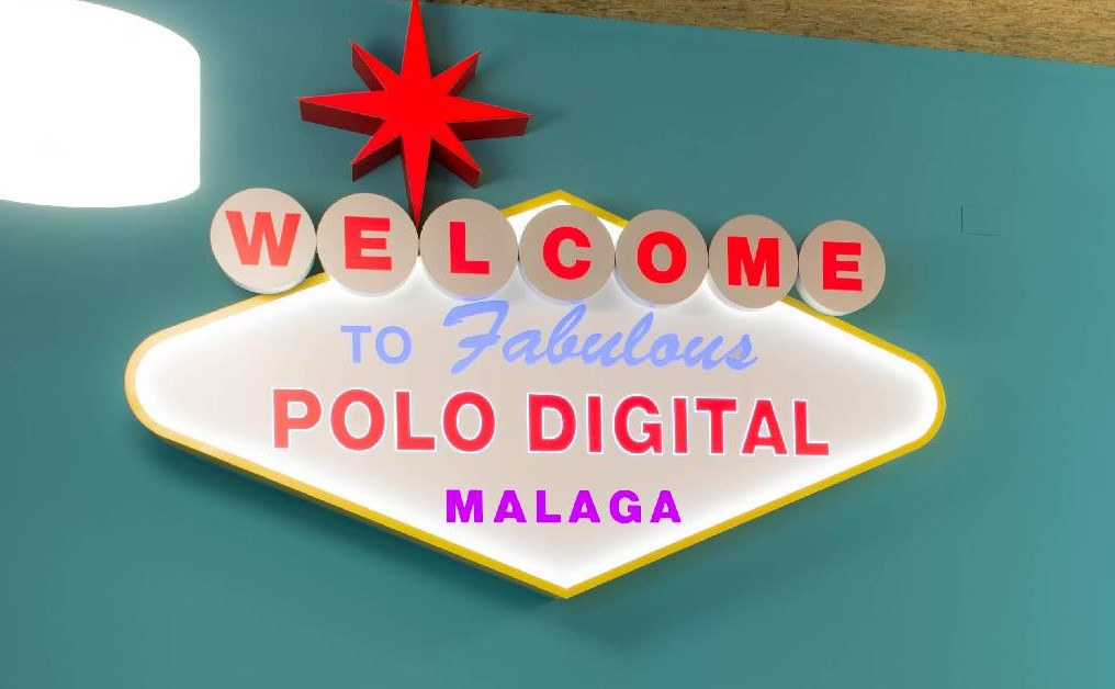 🥈 2º Premio del #CopernicusHackathonMalaga: Dos puestos de co-working en el <a href="/PoloDigitalMLG/">Polo Nacional de Contenidos Digitales</a> con mentorización durante dos años sin coste alguno, participación en eventos del Polo como el Virtual Reality Day

Apúntate en copernicus.adabyron.uma.es