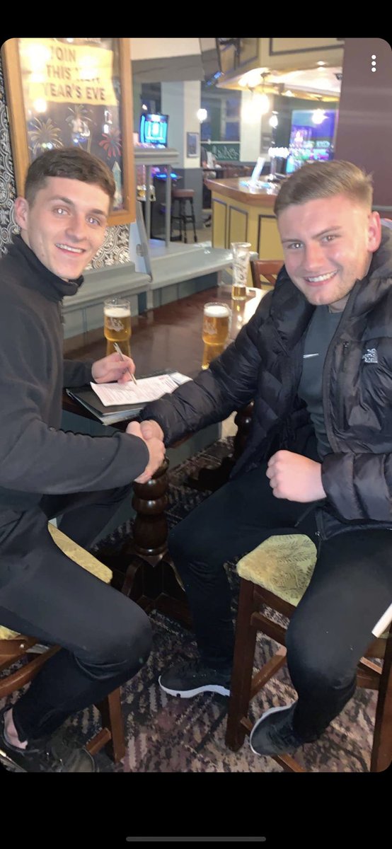 FcPavillion's tweet photo. One of our first to sign on the dotted line for next Season 2020-2021 ✍️@kayneraybone #UTP #OGY ⚽️💚 https://t.co/mbWPqkiJCm